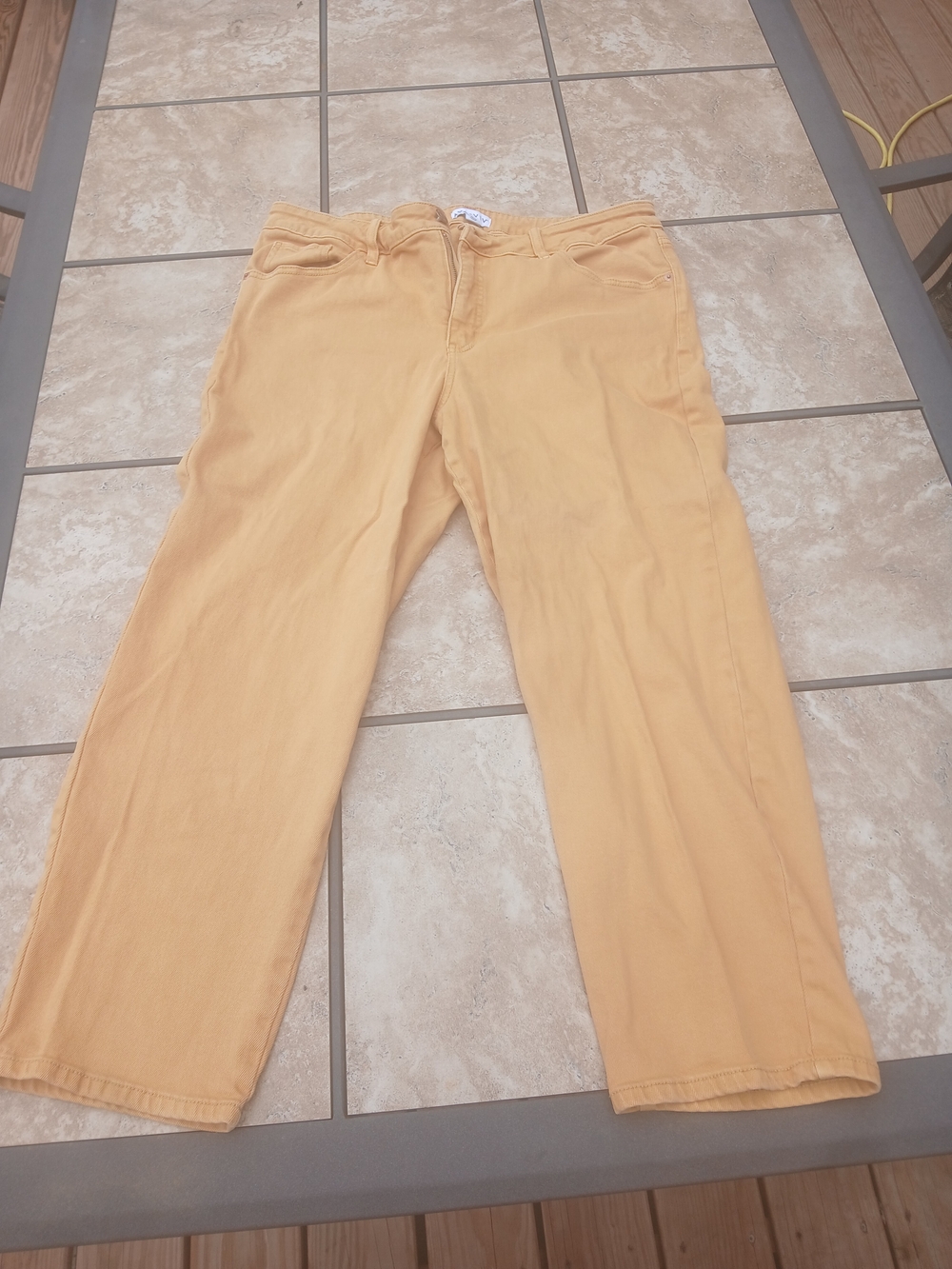 Ava & Viv Women's Straight-Leg Chinos in Pale Mustard